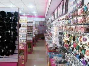 【深圳小商品批發(fā)市場(chǎng)】地址在哪里怎么走_(dá)深圳小商品批發(fā)市場(chǎng)拿貨攻略_營(yíng)業(yè)時(shí)間幾點(diǎn)開門_53貨源網(wǎng)